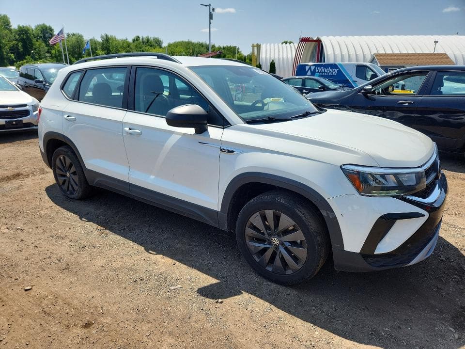 2023 VOLKSWAGEN TAOS S 4