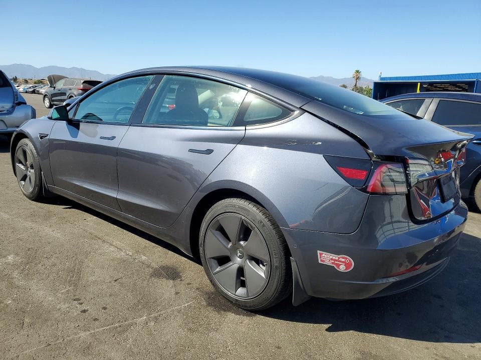2022 TESLA MODEL 3 2