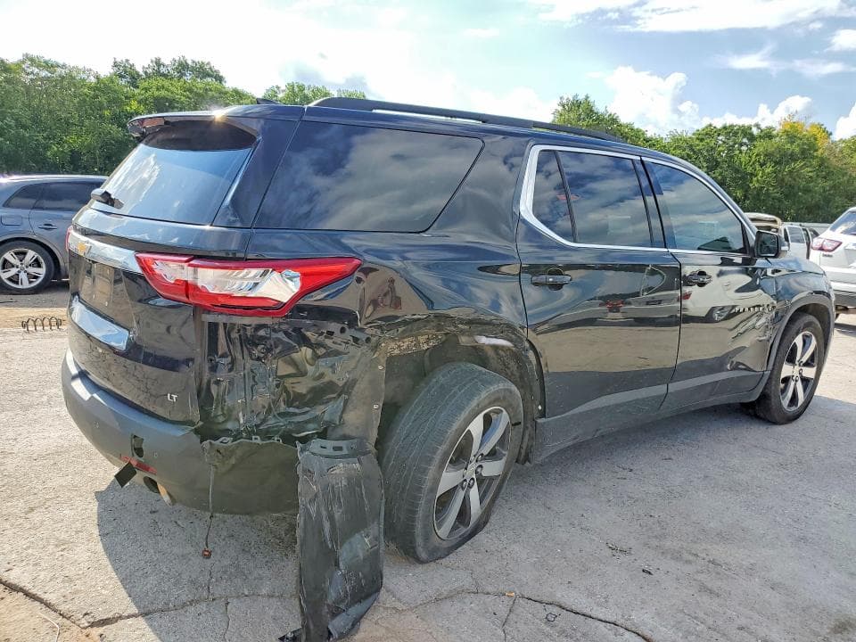 2021 CHEVROLET TRAVERSE LT 3
