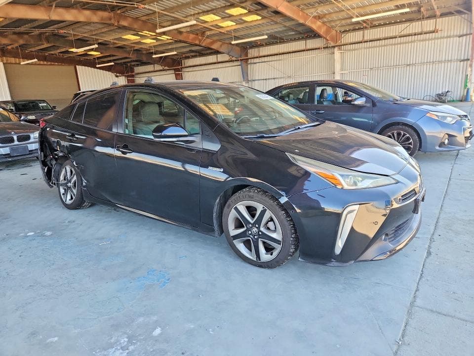 2022 TOYOTA PRIUS XLE 4