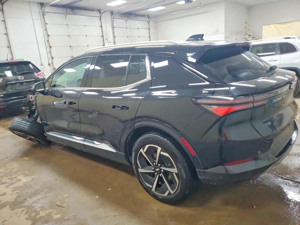 2024 CHEVROLET EQUINOX 2LT 2