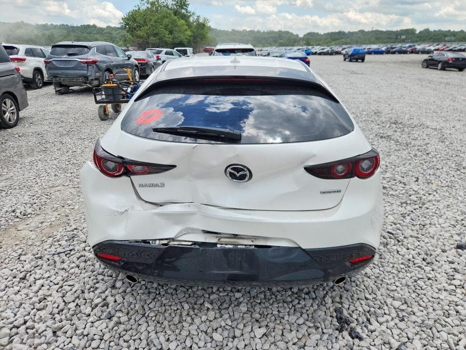 2022 MAZDA 3 PREMIUM 6