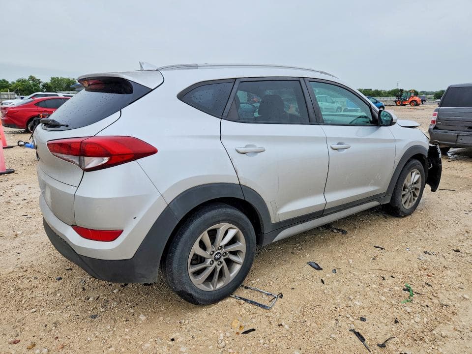 2018 HYUNDAI TUCSON SEL 3