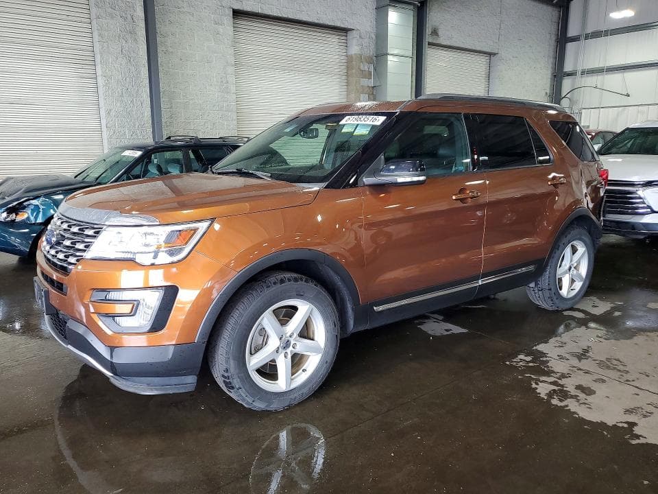 2017 FORD EXPLORER XLT - 1