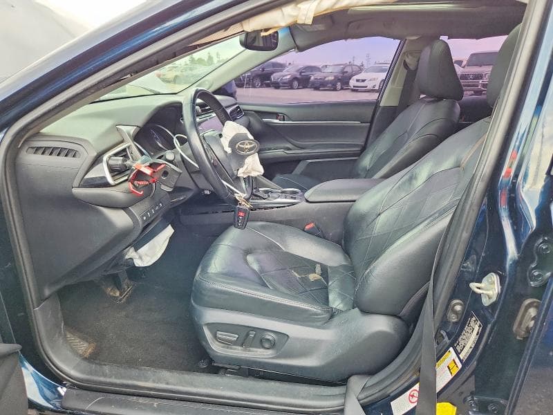 2018 TOYOTA CAMRY XLE V6 7