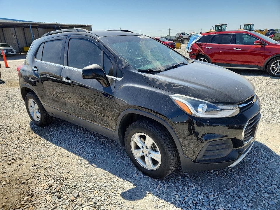 2019 CHEVROLET TRAX 4