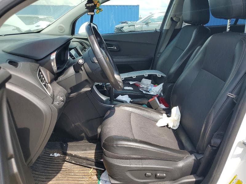 2020 CHEVROLET TRAX 1LT 7