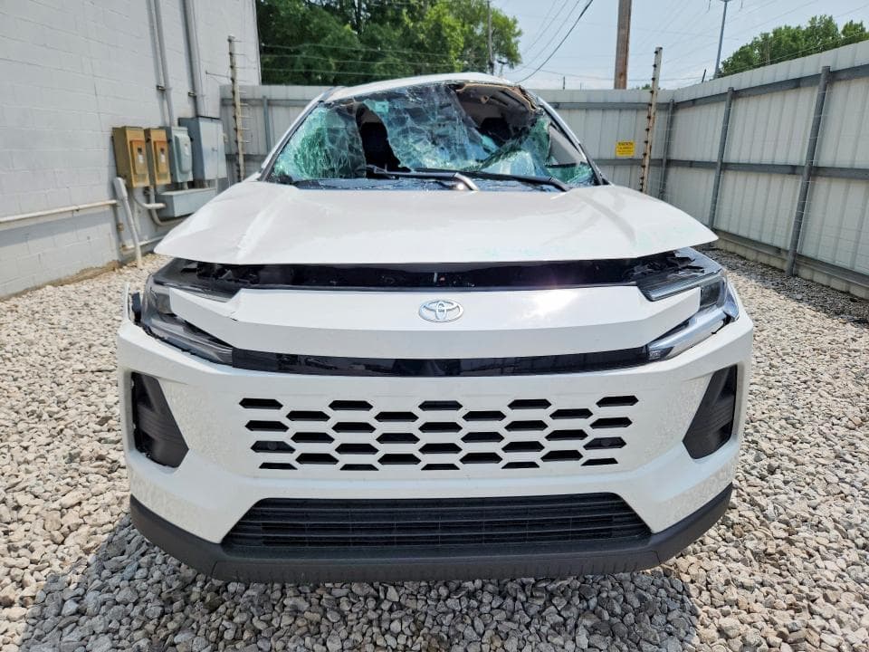 2026 TOYOTA RAV4 XLE PREMIUM 5