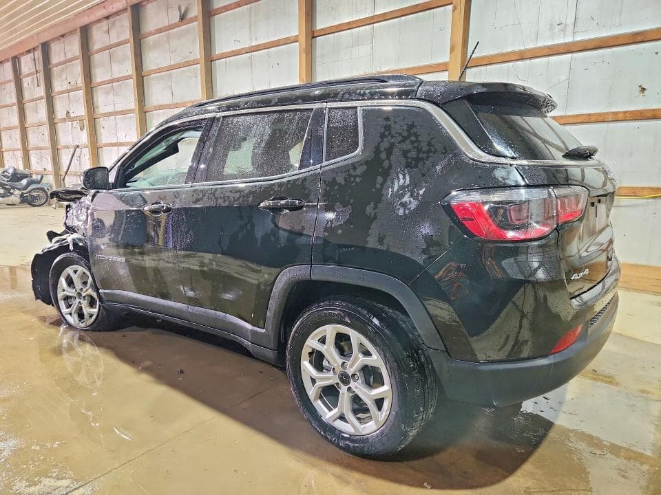2025 JEEP COMPASS LATITUDE 2