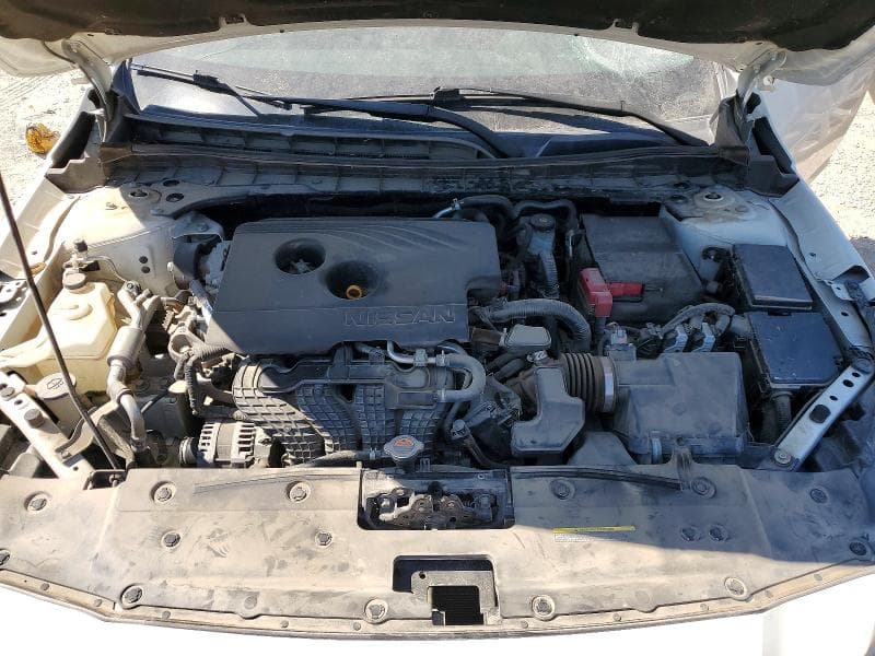 2019 NISSAN ALTIMA SR 11