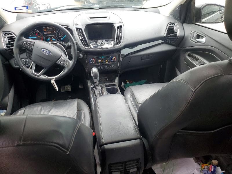 2018 FORD ESCAPE TITANIUM 8