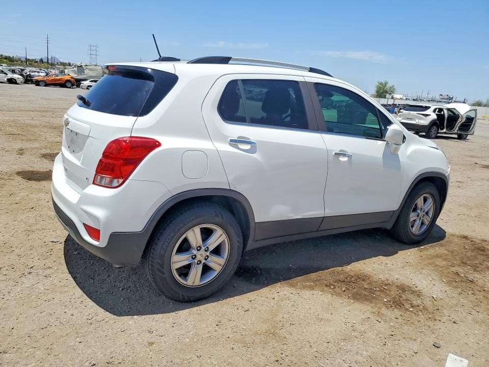 2018 CHEVROLET TRAX 1LT 3