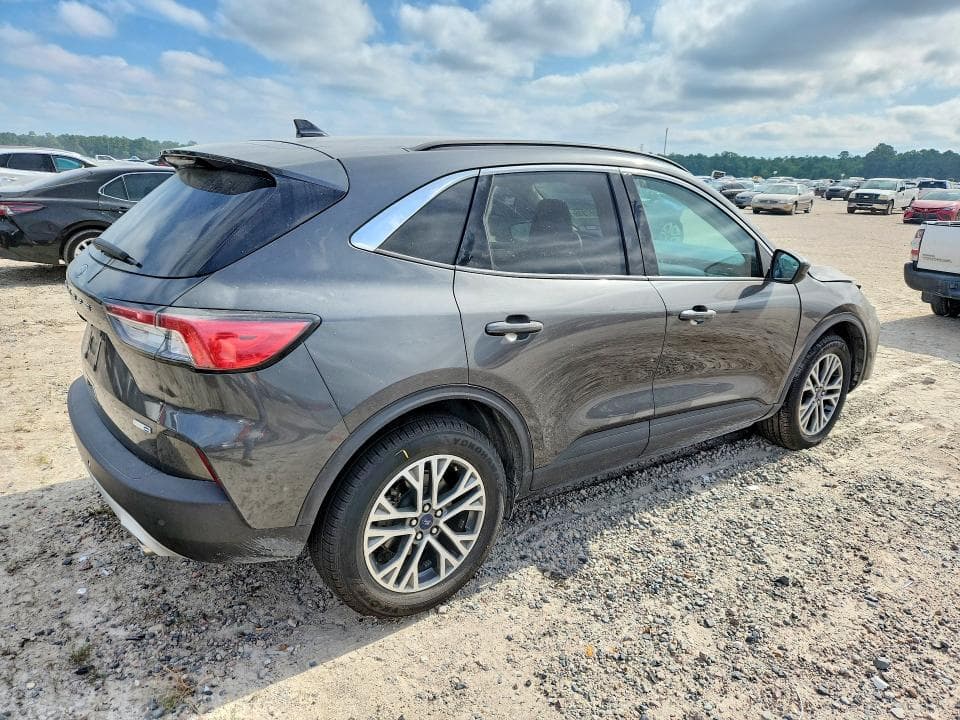 2020 FORD ESCAPE SEL 3