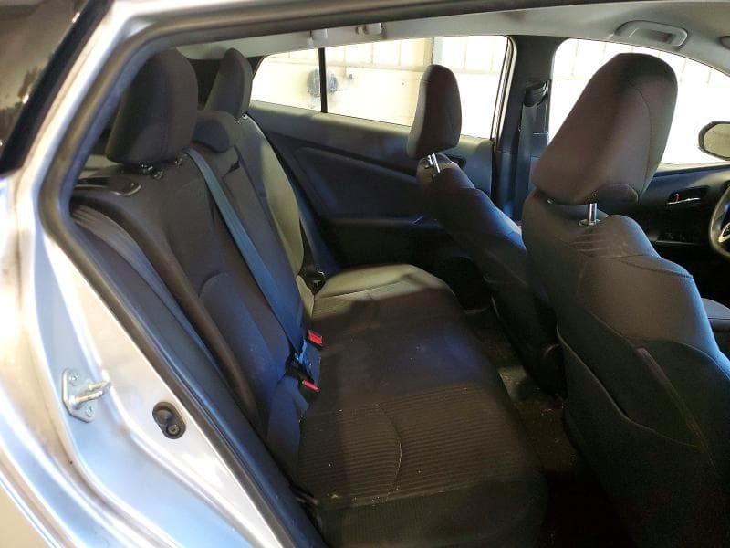 2017 TOYOTA PRIUS TWO 10