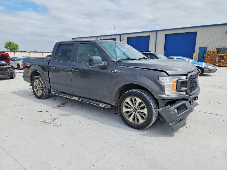2018 FORD F150 SUPERCREW 4