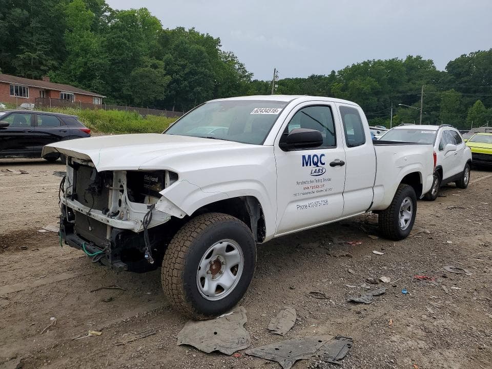 2018 TOYOTA TACOMA - 1