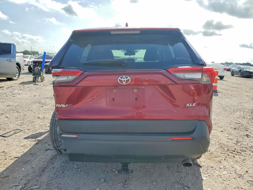 2019 TOYOTA RAV4 XLE PREMIUM 6