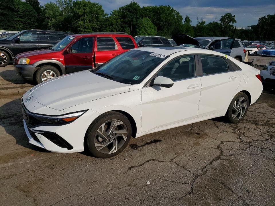 2024 HYUNDAI ELANTRA LIMITED - 1