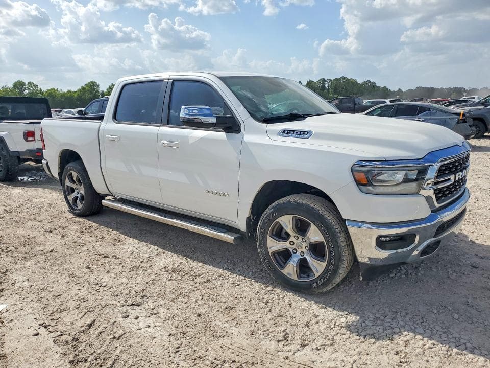 2024 RAM 1500 LARAMIE 4