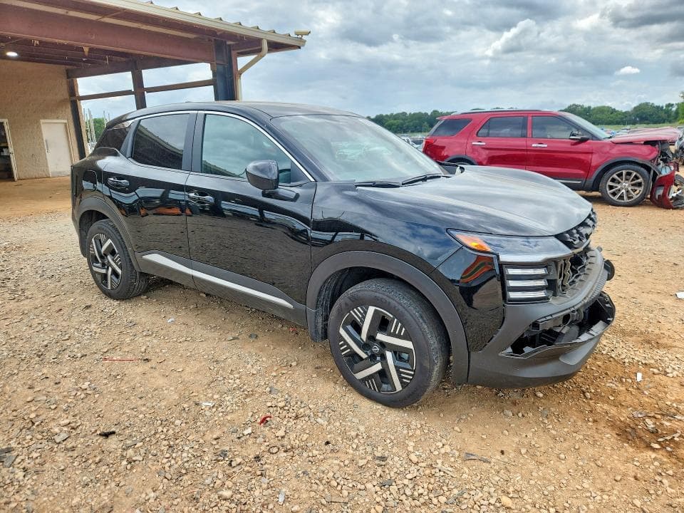 2025 NISSAN KICKS SV 4