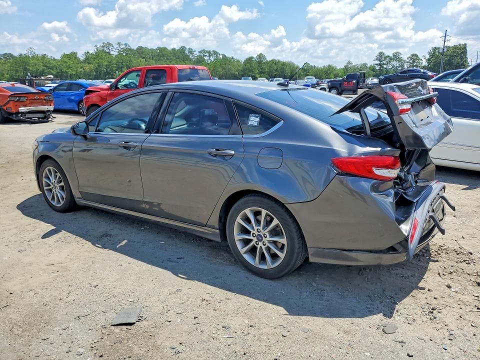 2017 FORD FUSION SE 2