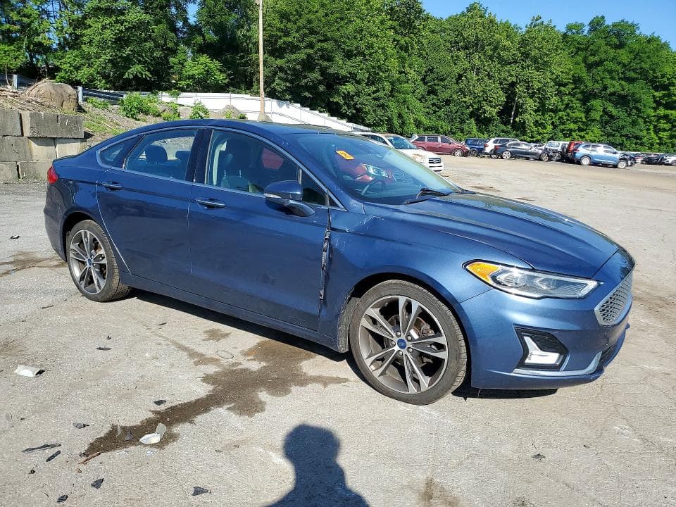 2019 FORD FUSION TITANIUM 4