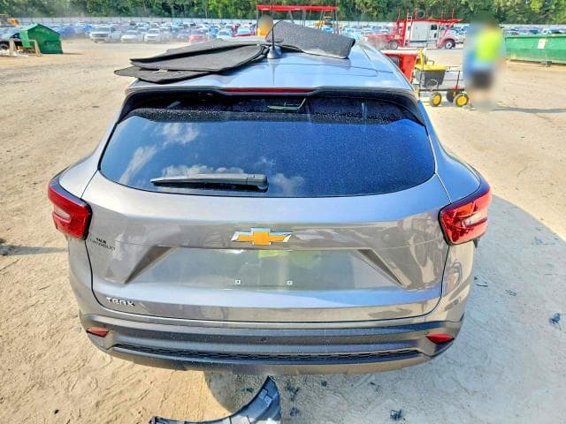 2024 CHEVROLET TRAX LS 6