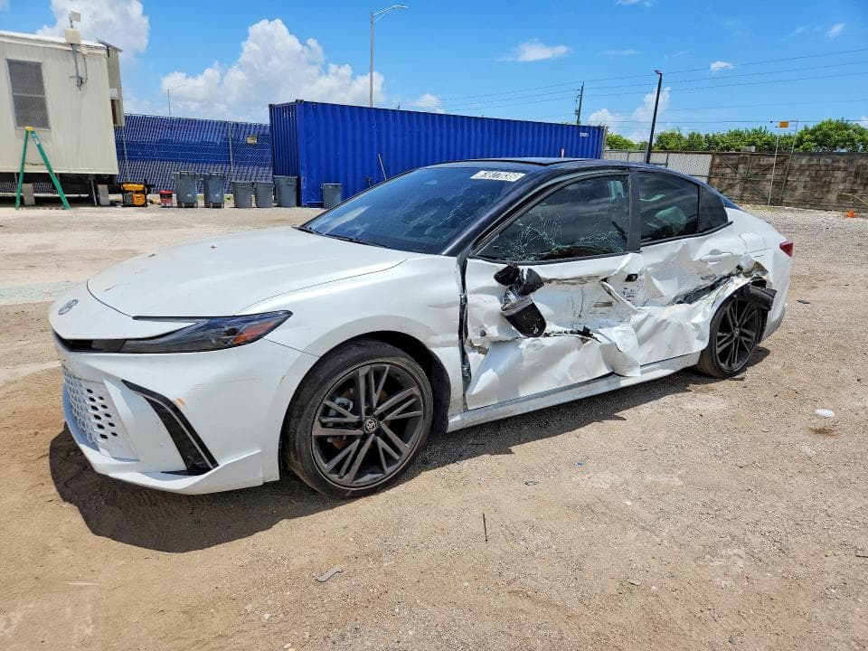 2025 TOYOTA CAMRY XSE - 1