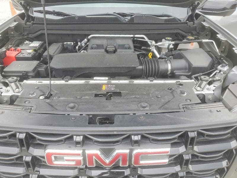 2025 GMC CANYON ELEVATION 11