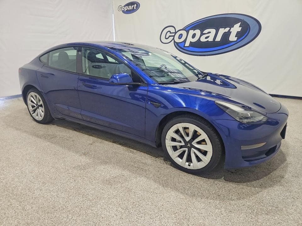 2023 TESLA MODEL 3 4