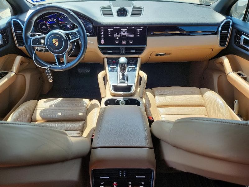 2020 PORSCHE CAYENNE 8