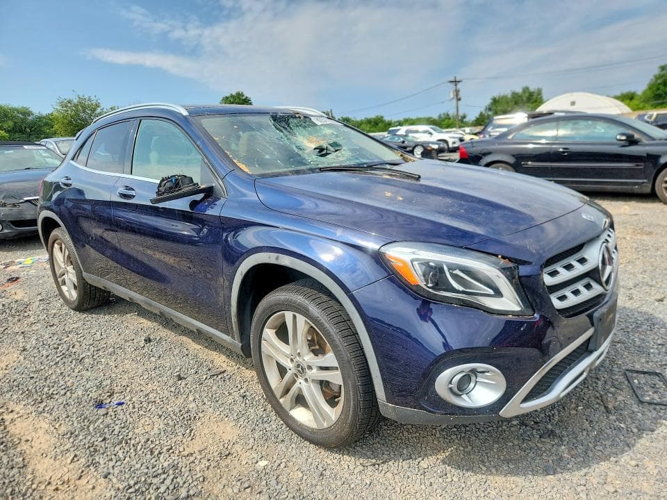2019 MERCEDES-BENZ GLA 250 4MATIC 4