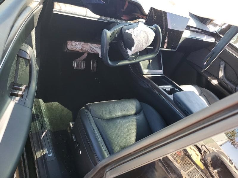 2023 TESLA MODEL X 8