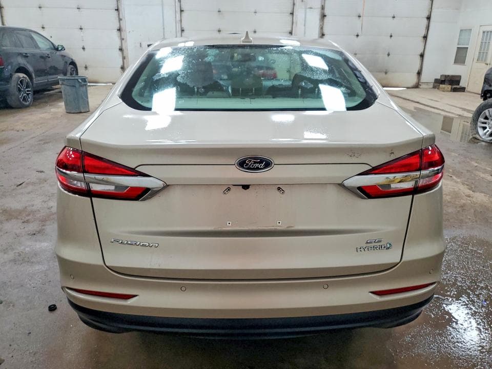 2019 FORD FUSION SE 6