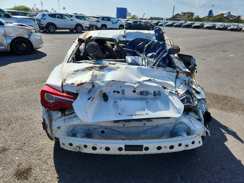 2017 TOYOTA 86 BASE 10