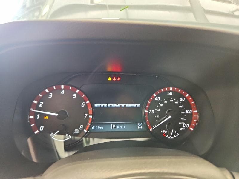 2025 NISSAN FRONTIER PRO-4X 9
