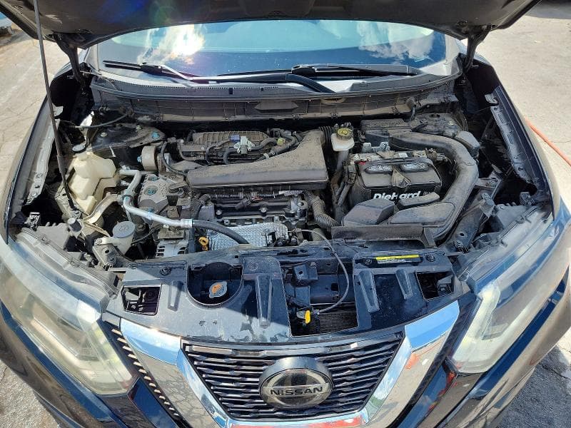 2018 NISSAN ROGUE SV 12