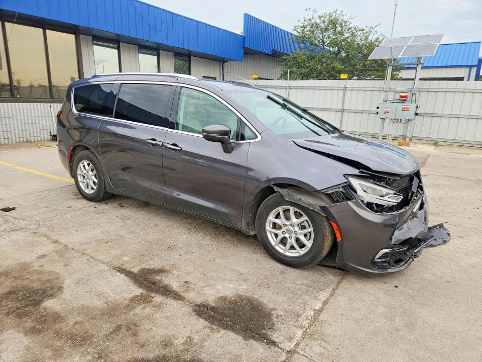 2021 CHRYSLER PACIFICA TOURING L 4