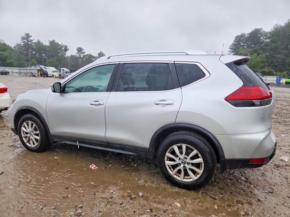 2018 NISSAN ROGUE SV 2