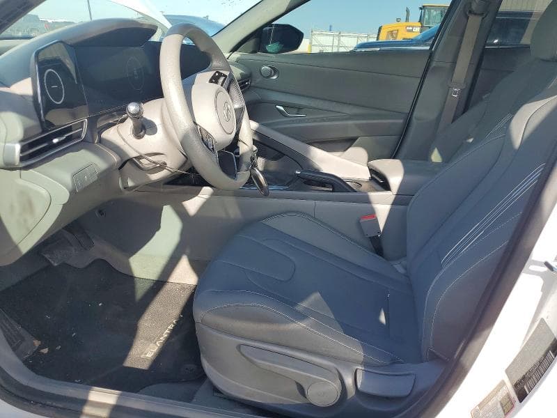 2024 HYUNDAI ELANTRA SEL 7