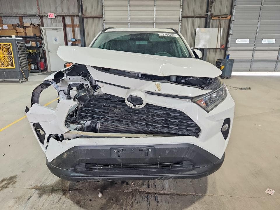2019 TOYOTA RAV 4 5