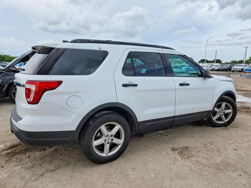 2018 FORD EXPLORER 3
