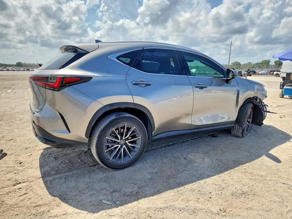 2025 LEXUS NX 250 BASE 3