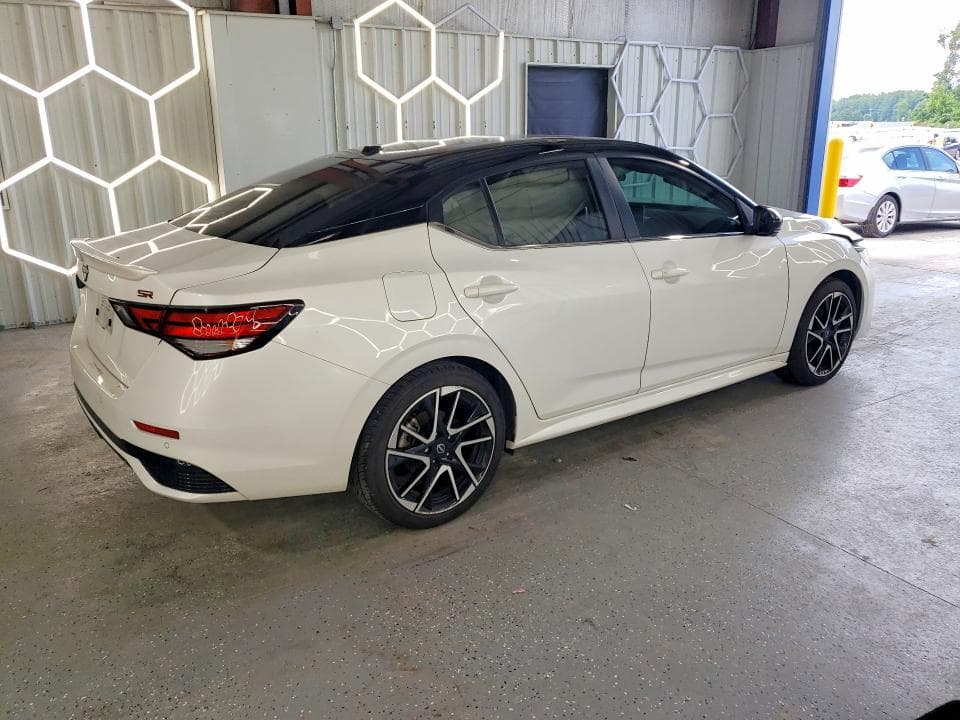 2024 NISSAN SENTRA SR 3
