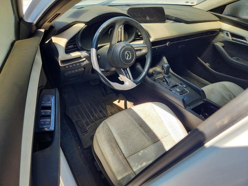 2021 MAZDA 3 PREMIUM PLUS 8