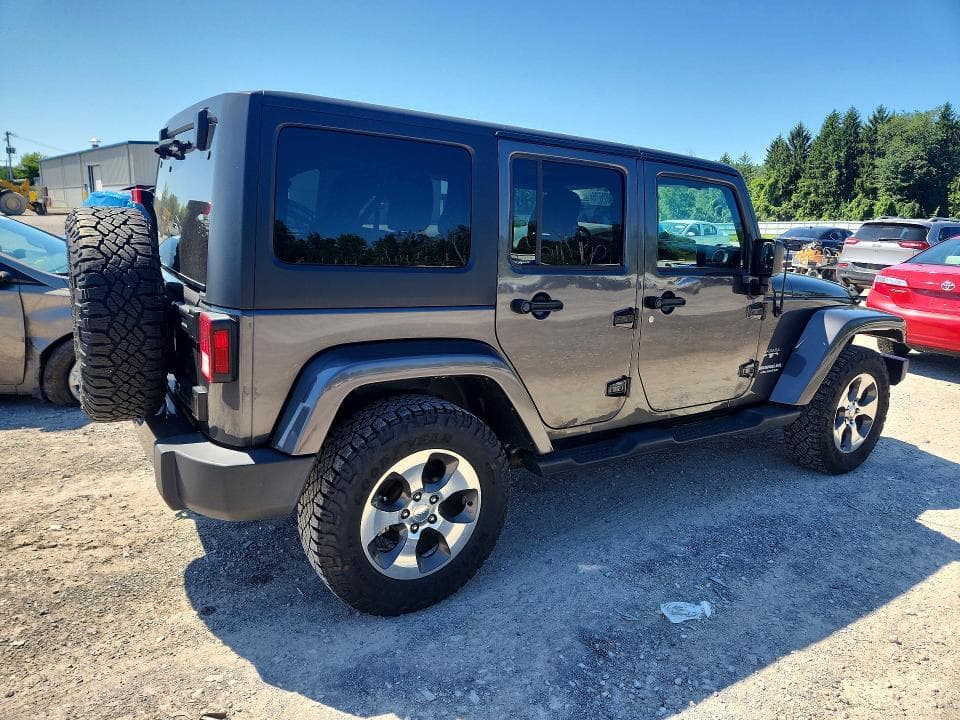 2017 JEEP WRANGLER UNLIMITED SAHARA 3