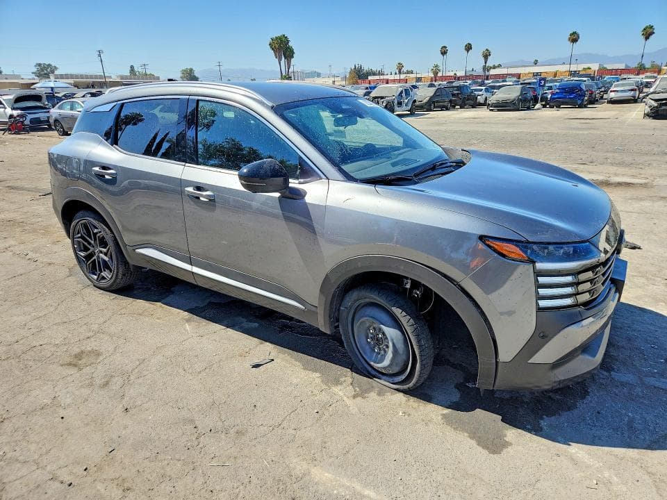 2026 NISSAN KICKS SR 4