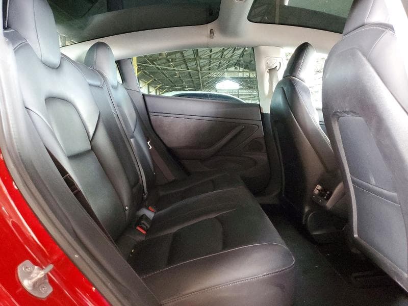 2018 TESLA MODEL 3 10