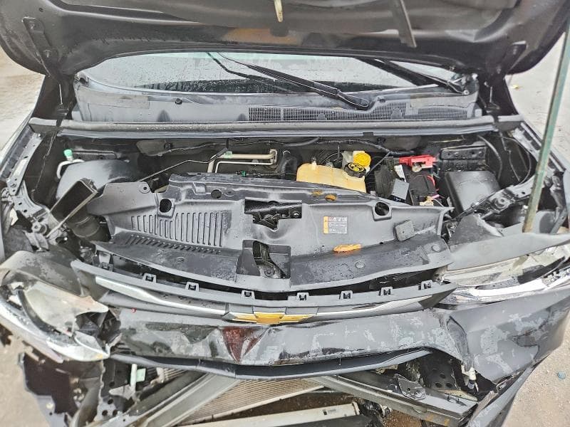 2019 CHEVROLET TRAX LS 11
