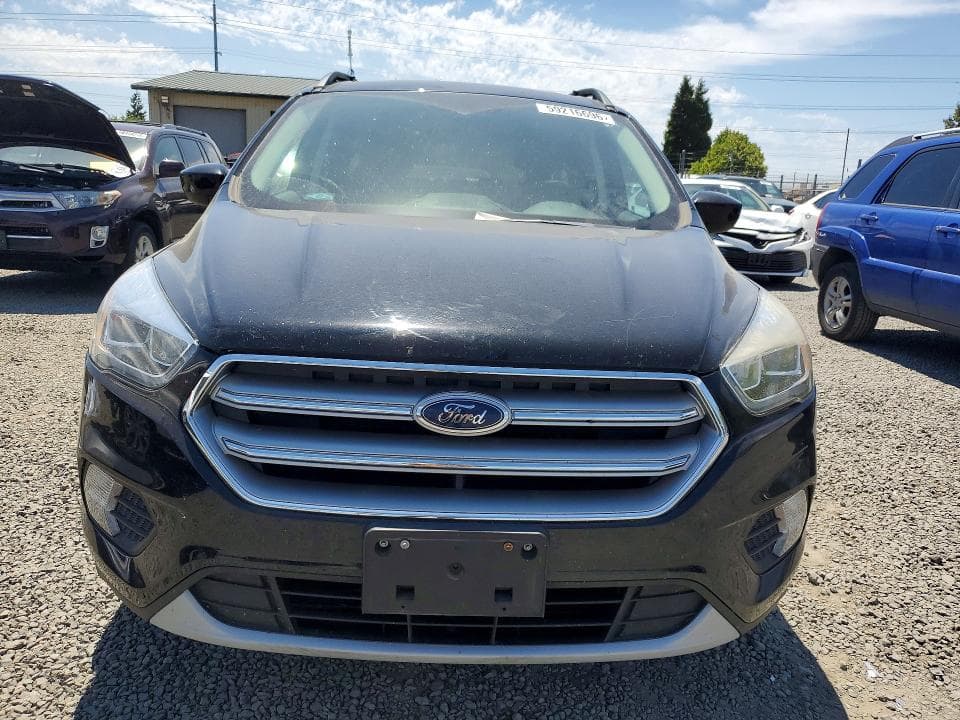 2017 FORD ESCAPE SE 5